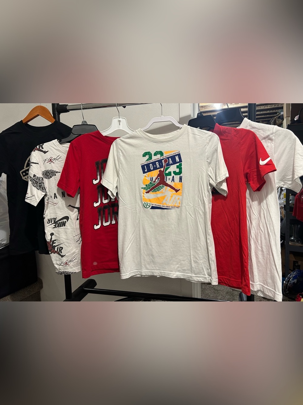 Nike🤩Jordan 6 shirt size 11-12 years old like New,black Graphic Short Sleeve Tee
